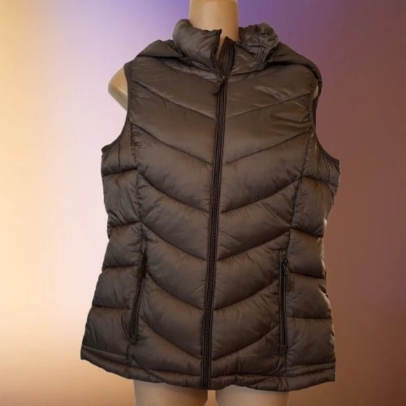 Charter Club Jackets & Blazers - Charter Club Women's Hooded Puffer NWT Vest Sz S Taupe